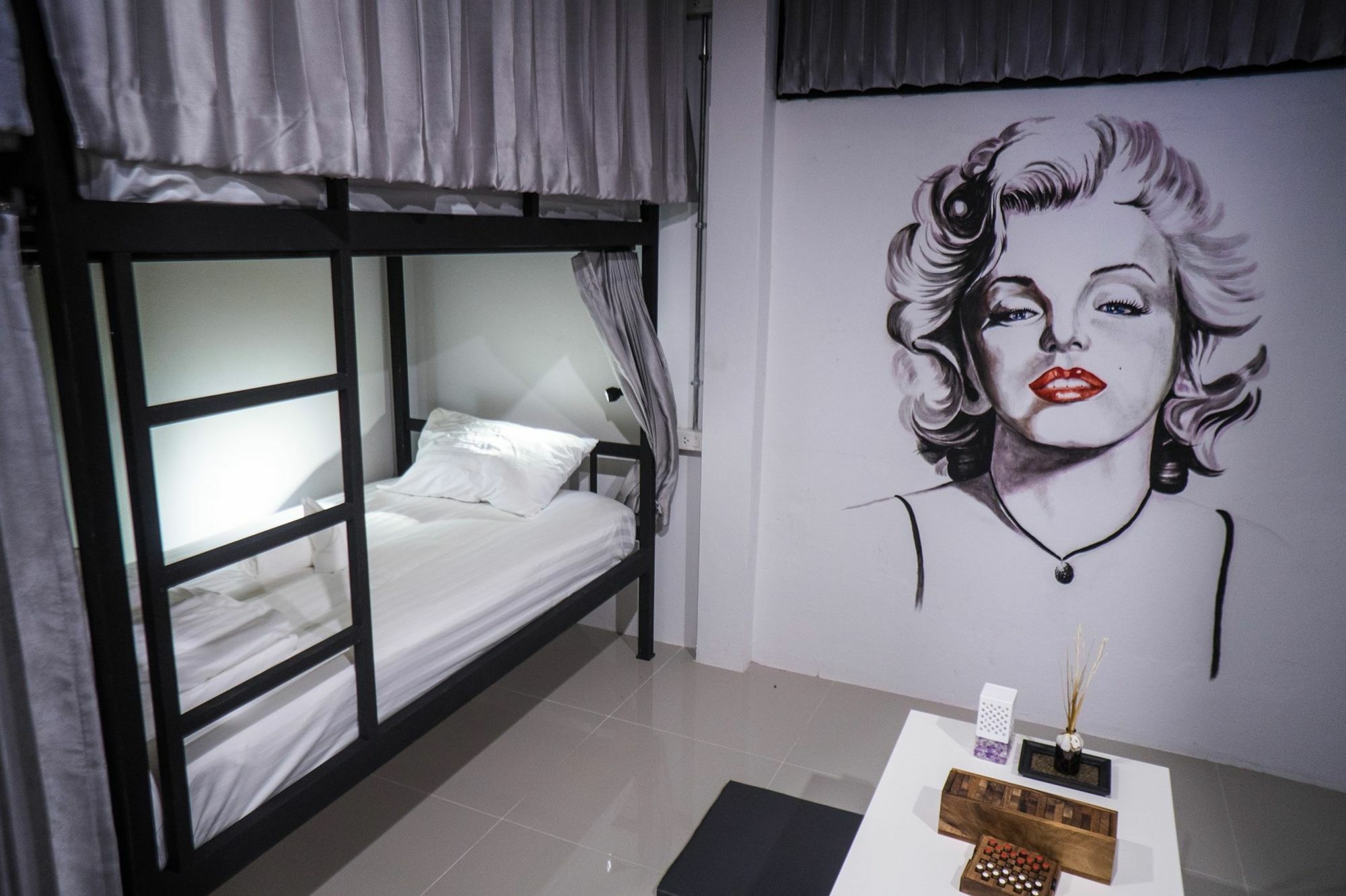 Zen Hostel Chiangmai Chiang Mai Zewnętrze zdjęcie