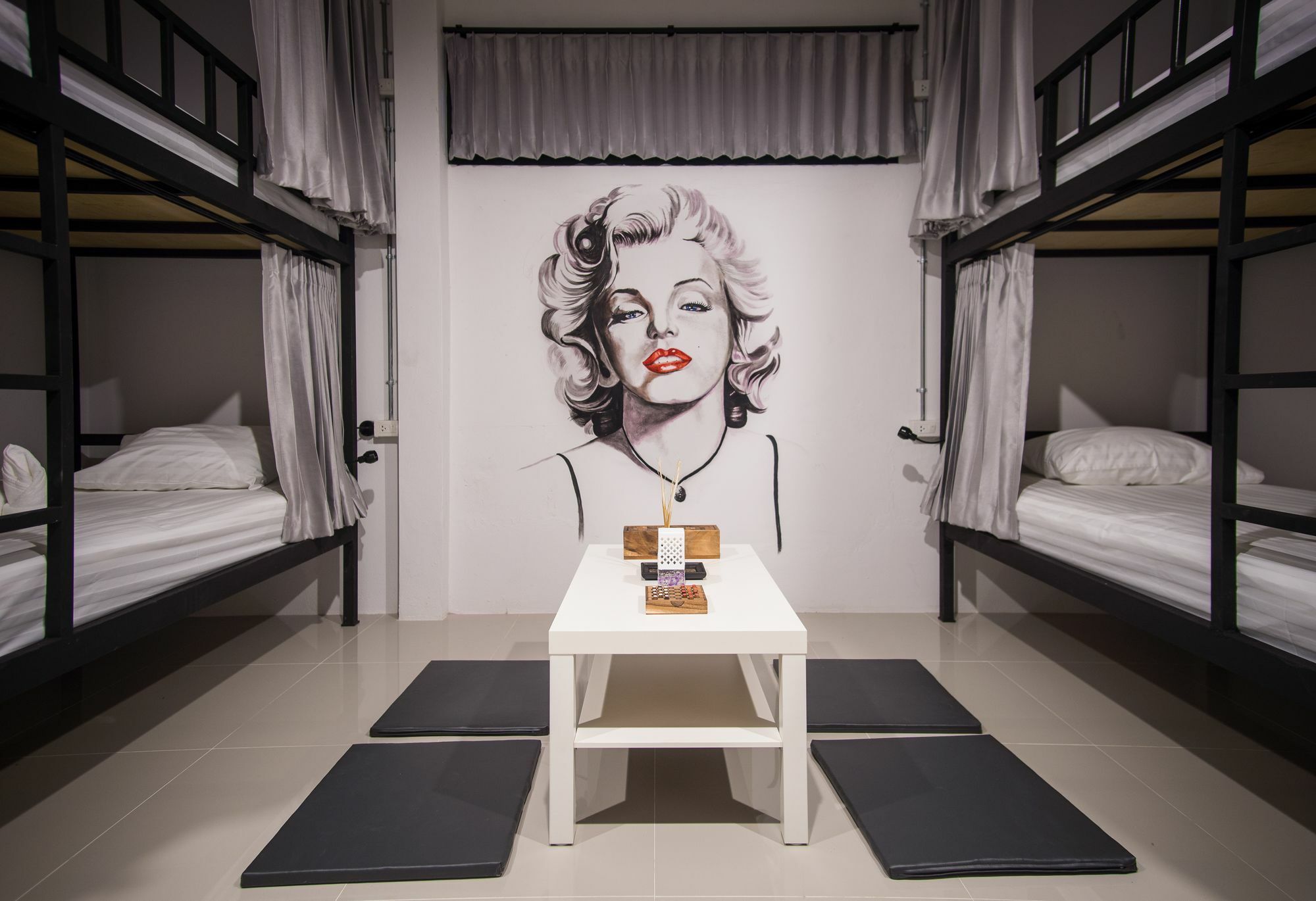 Zen Hostel Chiangmai Chiang Mai Zewnętrze zdjęcie